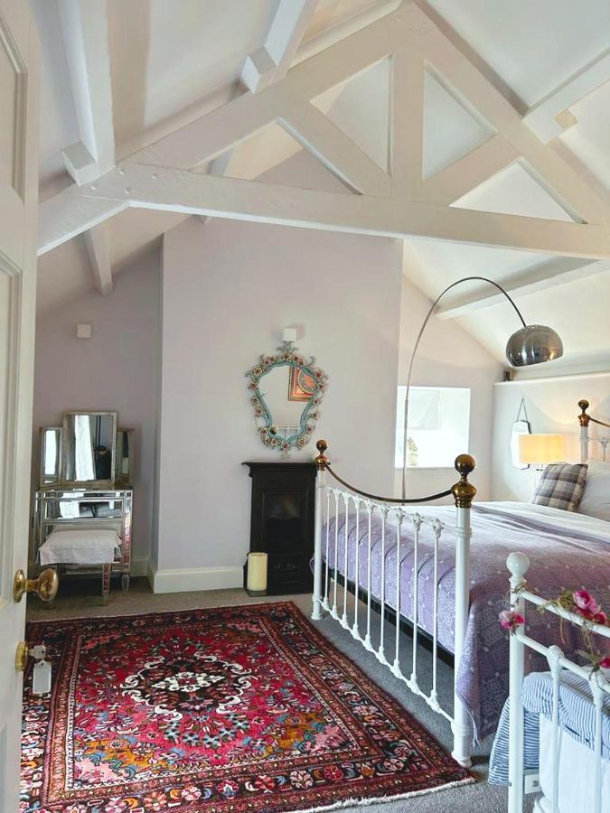 Bed and Breakfast Dylan Thomas Sea View Лохарн Экстерьер фото